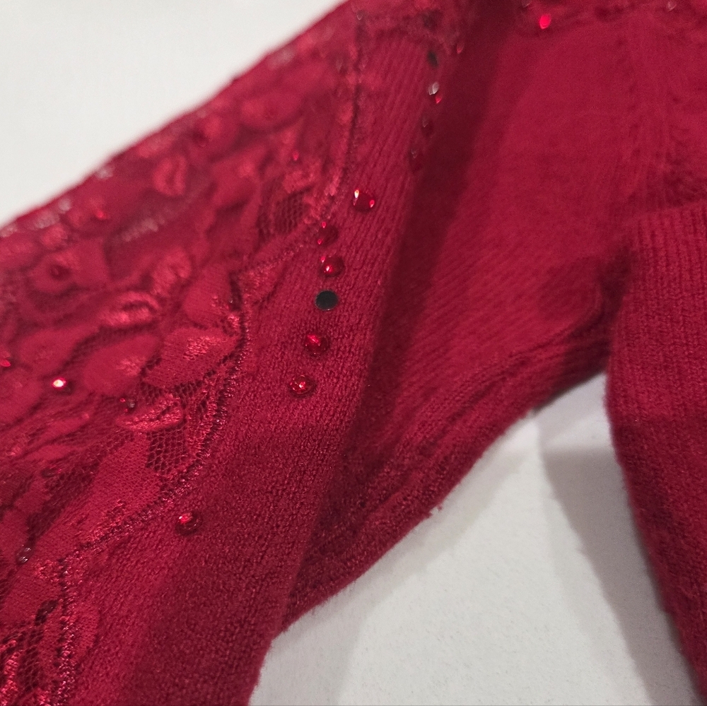 Red Sweater with Sequin Details Size L. - Picture 4 of 15